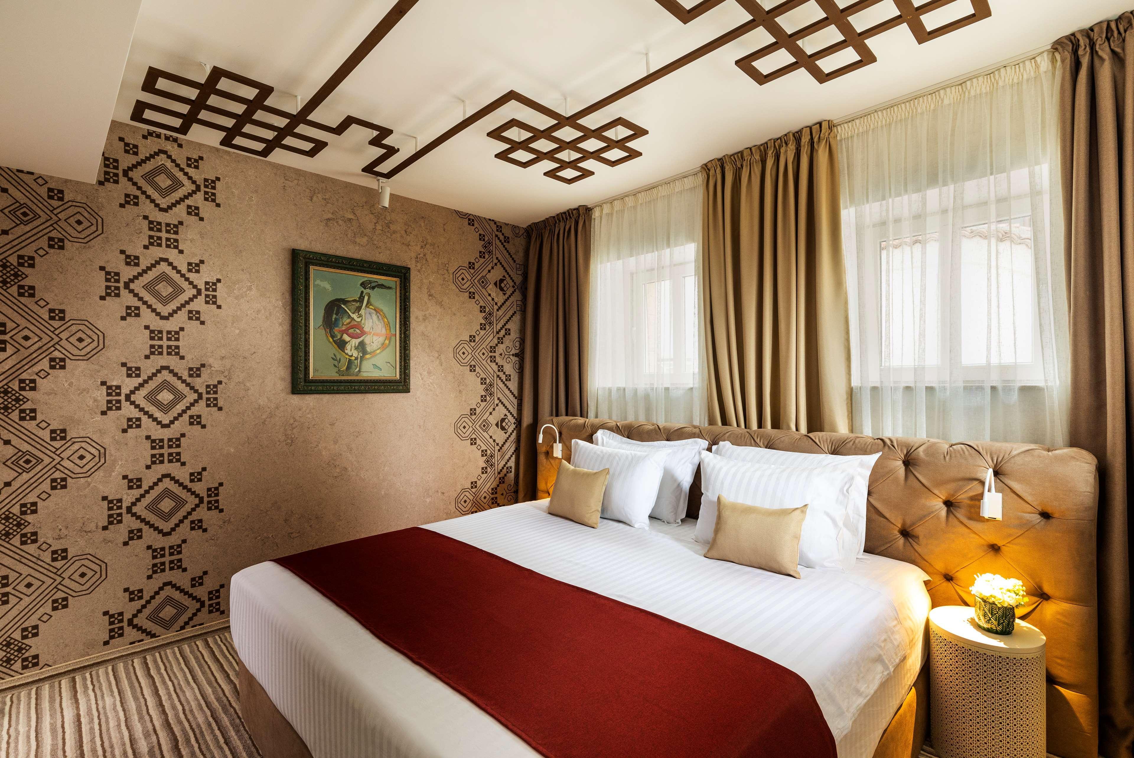 Gallery 37 Powered By Aston Plovdiv Exterior photo A bedroom at the hotel